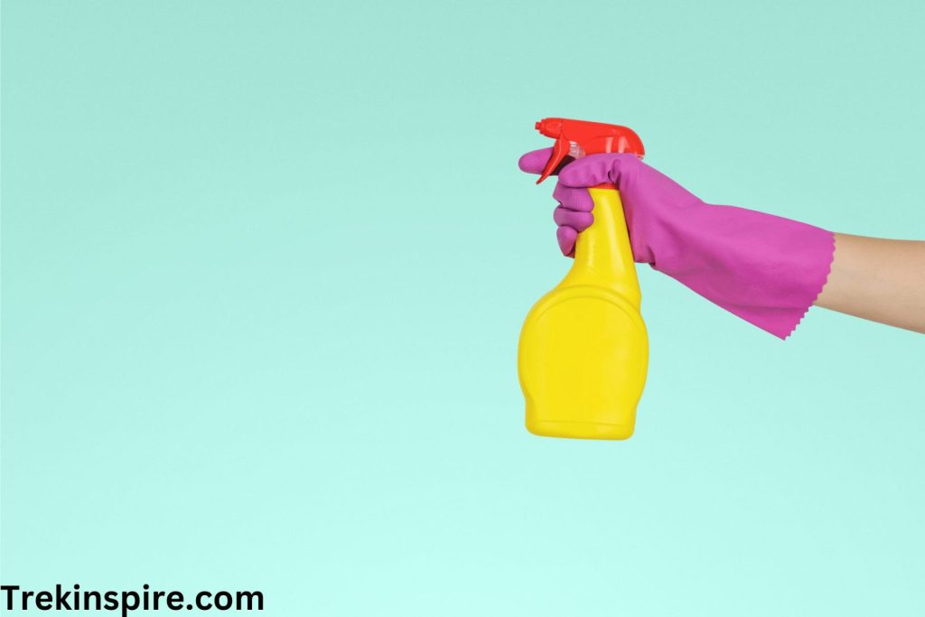 Aqueous cleaners are parts of cleaning agents