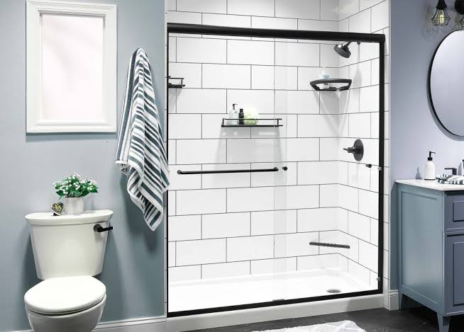 Renken Remodeling: Roll-In Showers for Bathroom Safety