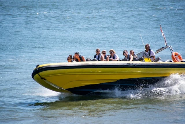 How Power Boat Courses and Qualifications Make a Difference
